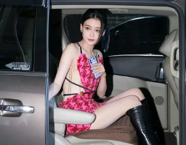 孙怡，美腿长靴以为是大女主，结果是个恋爱脑