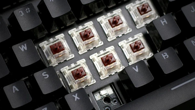 硬核玩家的最强装备：机械键盘键轴详解