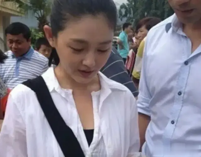 小玥儿长的越来越像大S杉菜时期了