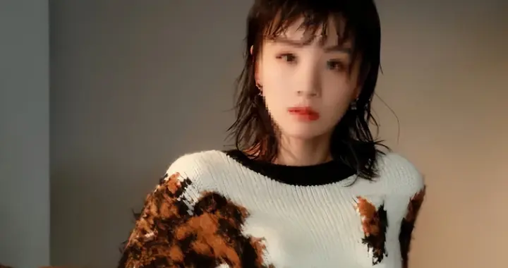 19岁甩薛之谦，23岁断胡彦斌，自称传统小女人，闪婚嫁陈龙很幸福