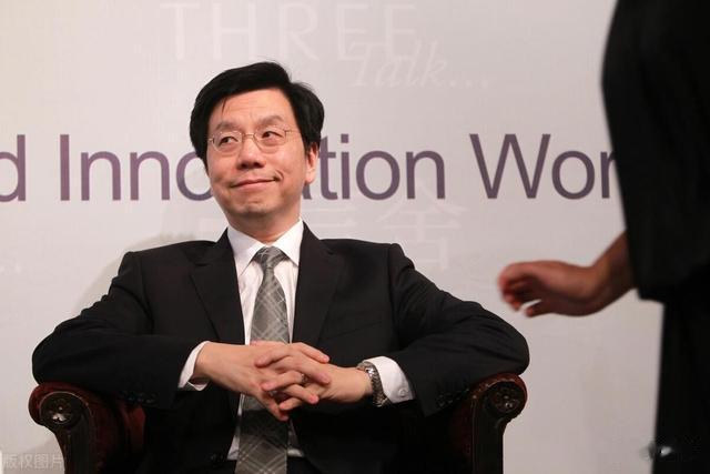 李开复点名：中国AI大模型或只剩3家！DeepSeek能笑到最后？