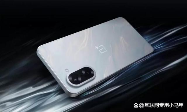 千元机“搅局者”，210万跑分+7100mAh，到手价仅1529元