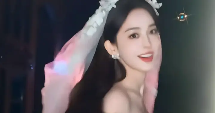 美到心巴上！古力娜扎穿婚纱变装，不愧是“维吾尔族之花”