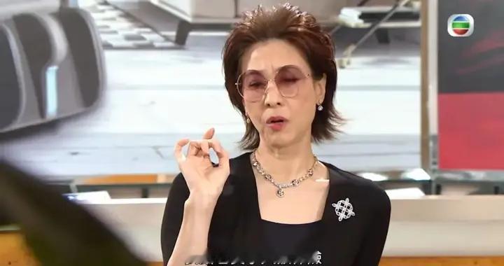 TVB“御用贵妇”庆生照曝光，67岁状态惊人，练气功20年惹争议