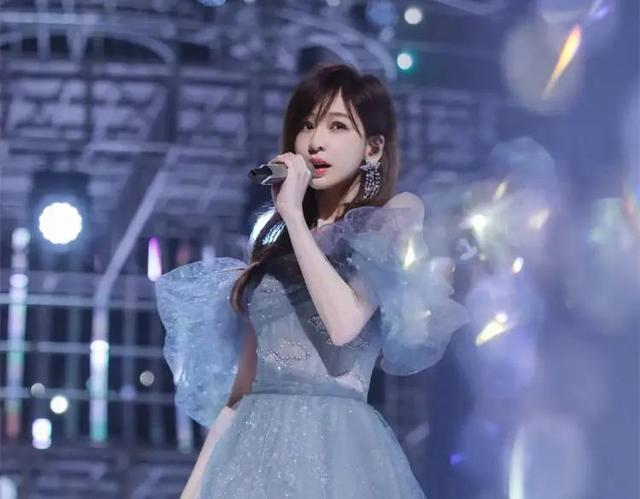 陈晓|明星八卦：王心凌、宋雨琦、王一博、孟美岐、白敬亭、唐艺昕