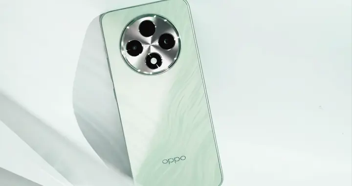 百元機里的“新卷王”??？??“啪”的一聲后屏幕完好，滿滿安全感