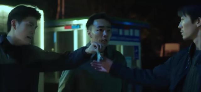 《宿敌》大结局：吴豫荣获一等功，幸福牵手黄萧，王北俪送祝福