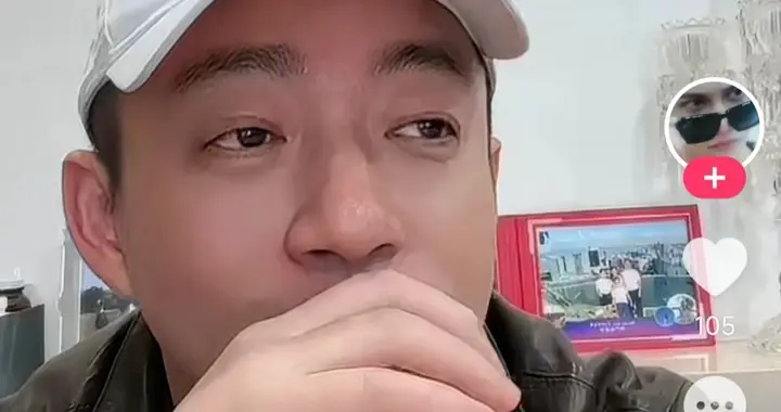 汪小菲直播变女儿奴！玥儿要吃酸辣粉，他立马温柔劝阻，好宠女儿