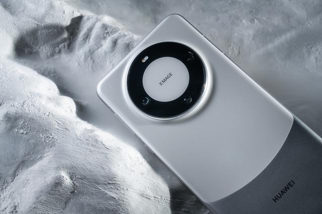 十一国内格局突变，苹果后劲不足，小米冲到第三