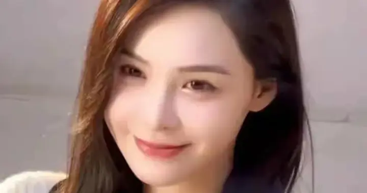 张颖颖直播吐槽引发关注，她替马筱梅操碎了心，嫉妒让女人发狂！