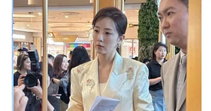 顶流褪去光环 县城谋生本是生活寻常