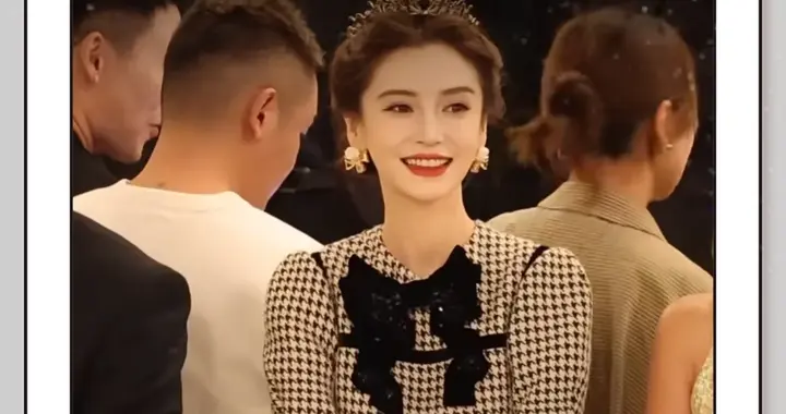 Angelababy上海出席活动，压轴亮相，一身公主造型，美出新高度！