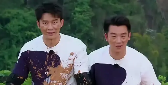 李晨郑恺瞒着跑男团去冲浪，这是要单飞？