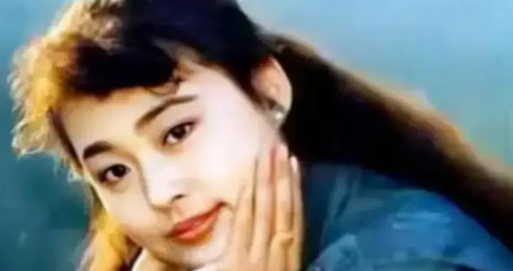 三婚三离又患癌，曾被500位导演联合封杀，如今55岁的她现状如何