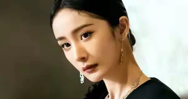 刘恺威也没想到，杨幂会因香港火灾后的一特殊举动，实现口碑暴增