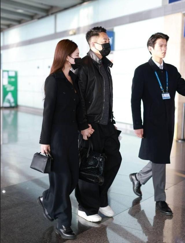 多家台媒爆料了汪小菲的奇怪行踪，汪小菲返京原因俨然成了一个迷