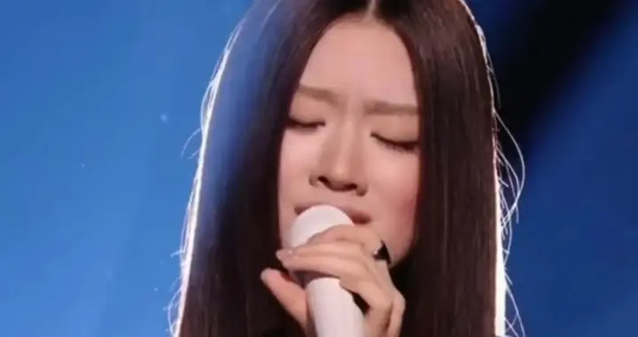 明知故犯难洗白！单依纯火速道歉翻车，李健预言成真