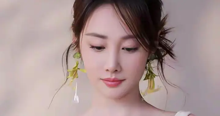李纯，真的美