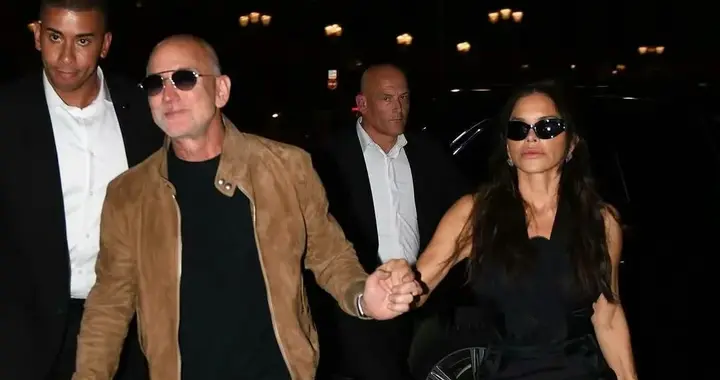 贝佐斯夫妇和小李子聚餐！桑切斯穿高定礼服太拽，和原配是俩极端