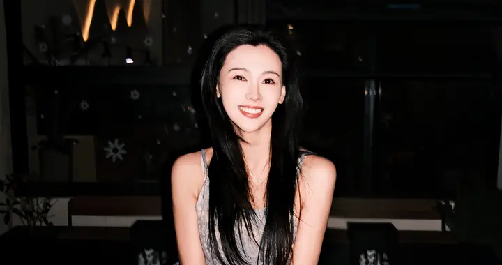 丁笑滢分享图片