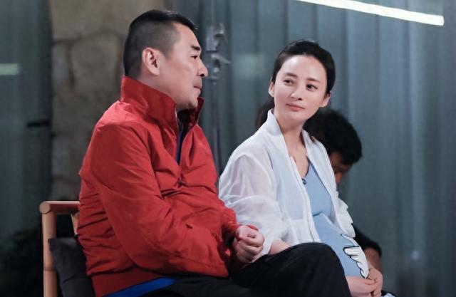 模范夫妻人设崩塌?网爆陈建斌出轨,痛哭的蒋勤勤已正式提出离婚!