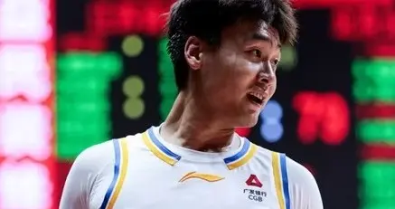 陈盈骏29+5+8，赵睿仅8分，周琦15+9，杰曼16+10，北京11...