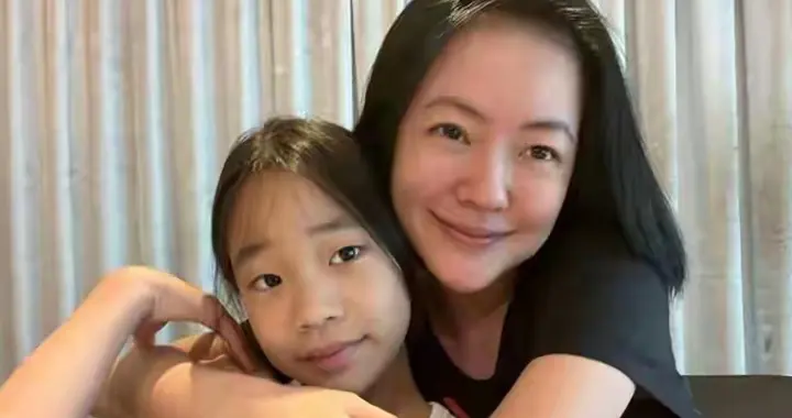 小s三女儿自称豪门，回怼网友态度强势，网友感叹比小s还厉害