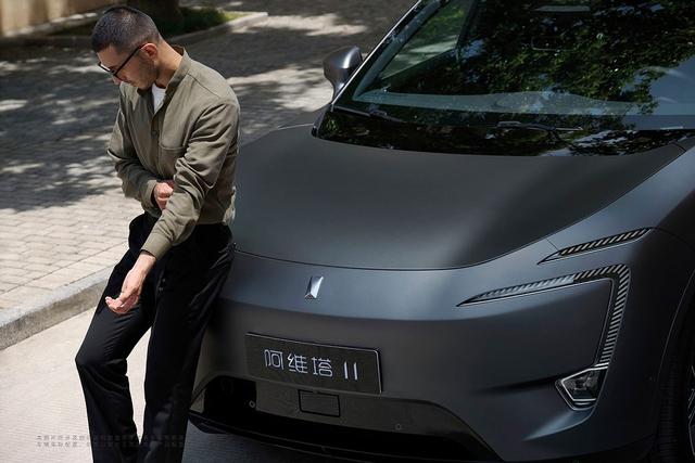 华为|百公里加速3.98秒，华为双电机加持，阿维塔11强势入围