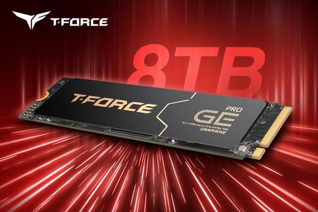 十铨首推8TB PCIe 5.0 SSD