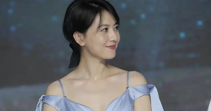 高圆圆性感美腿