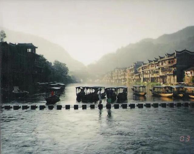 深圳市|18年前的凤凰古城，安静