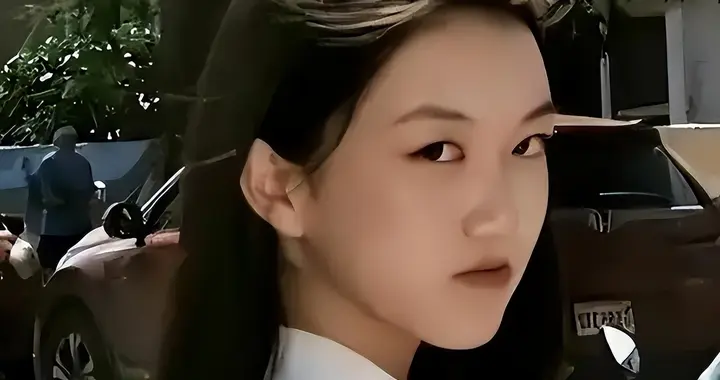 再恩爱有什么用，李嫣谢振轩联手 将王菲谢霆锋的“体面”撕得粉碎