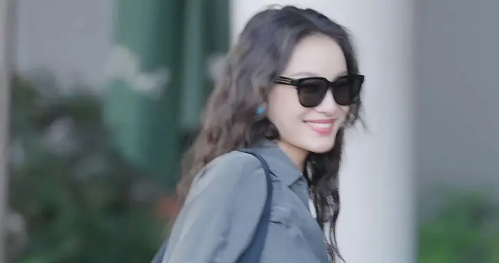 倪妮背的包是哪家的啊 ???