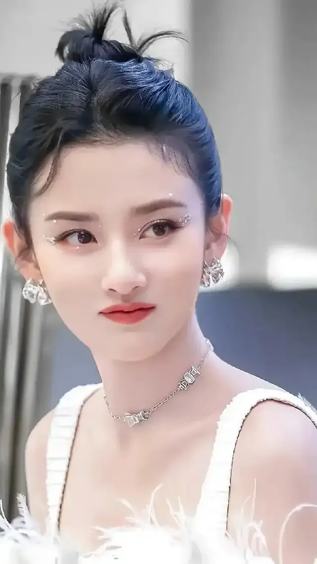 周静波给宋祖儿打码？背后真相惊人！