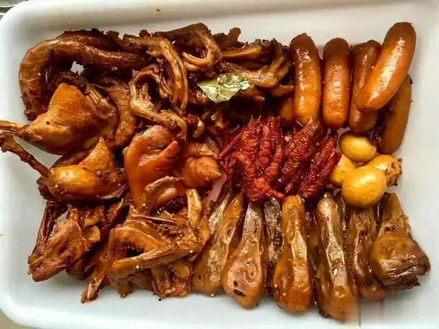 卤味江湖的“金边废料”：当高价不再是香饽饽