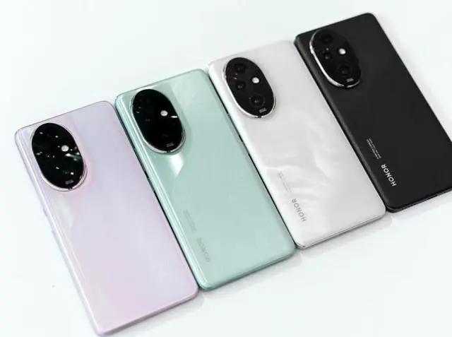 荣耀300系列已经入网，全系支持100W快充，有望本月正式发布！