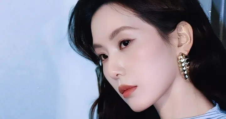 美女壁纸第4735期—刘诗诗