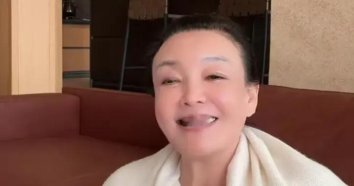 兰姐官宣大喜！即将抱三孙乐开花，玥儿越长越美神似汪小菲