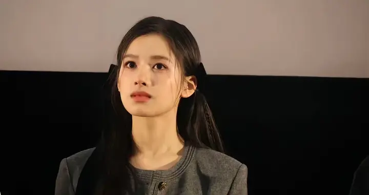 我们家满分女依旧生图直出张婧仪