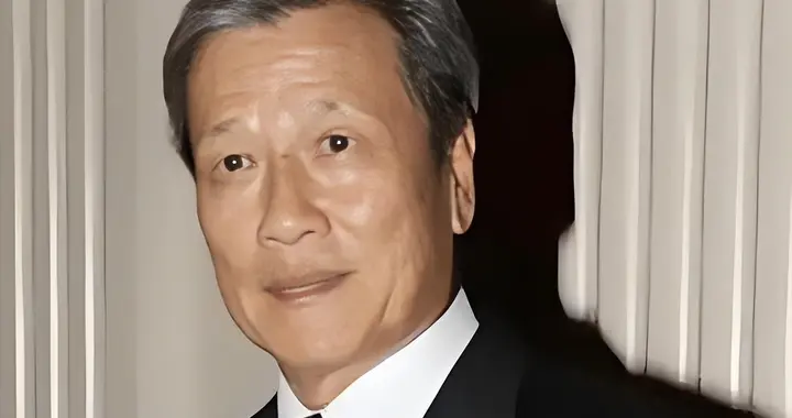 最“命苦”TVB视帝：33岁中风瘫痪，70岁血管病，至今为生计奔波