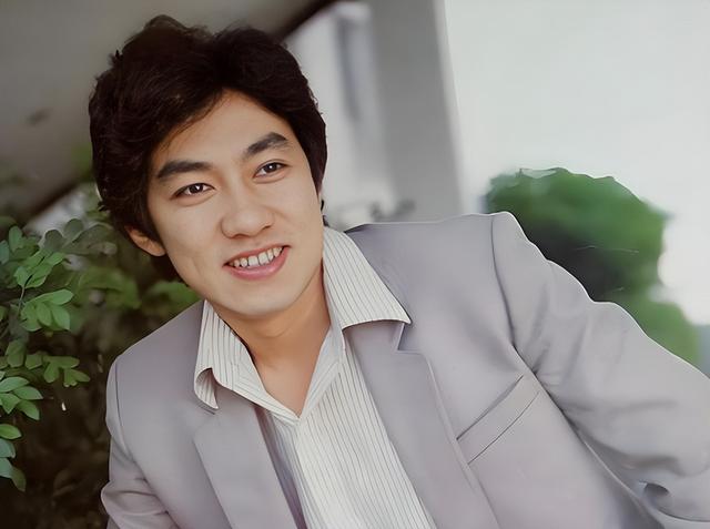 原来他已去世13年！曾因春晚一夜成名，当过局长，无儿无女太凄凉