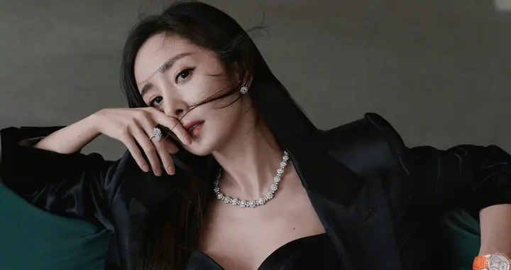 杨幂 已经褪去魅惑 带着一股霸气