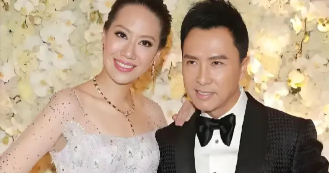 香港大火炸出“牛鬼蛇神”,汪诗诗外网发文惹众怒,连累老公甄子丹