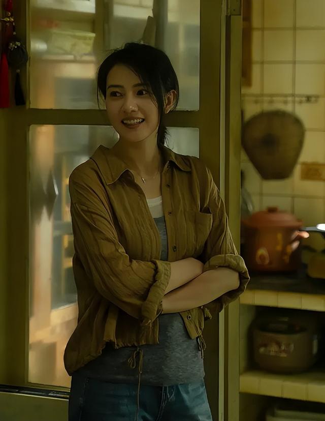 45岁高圆圆重返荧幕，新剧定档央视，白月光反差上演“蛇蝎美人”