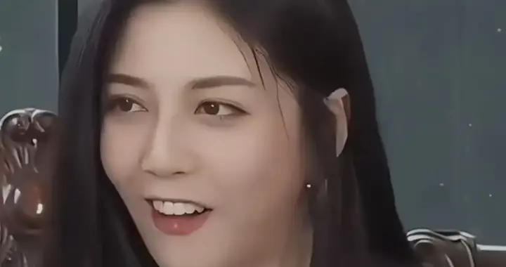 女神韩瑜年轻时感觉一般，老了反而更成熟性感有魅力了