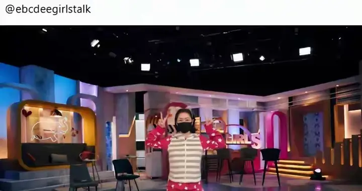 小S高调官宣复出，评论一片嘲讽，她能够凭借主持实力挽回口碑？