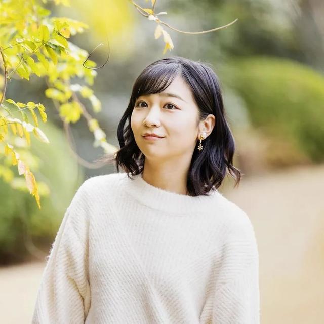 穿衣搭配 日本最美公主28岁生日照来啦！大妈发型太显老，却比爱子公主好看