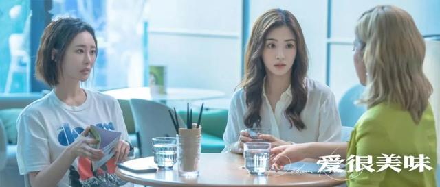hr|年少成名的“乖乖女”，曾因美貌被造黄谣，如今“未婚先孕”？