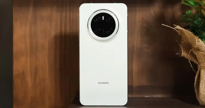 華為旗艦再度妥協！鴻蒙OS+衛星通信+IP69防水，現已跌至3549元