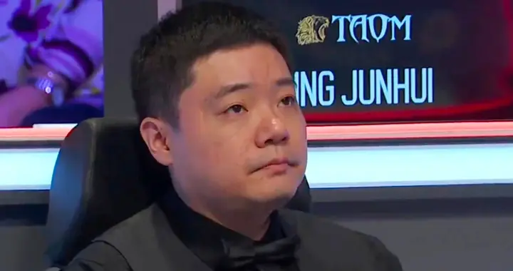 艰难晋级！丁俊晖6-4战胜徐思，闯进2025斯诺克英锦赛16强